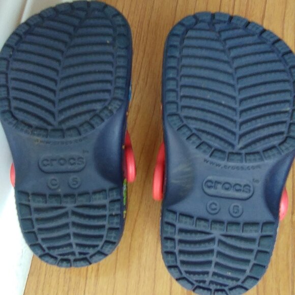 Little Boys Monster Graphic Crocs - Picture 5 of 6